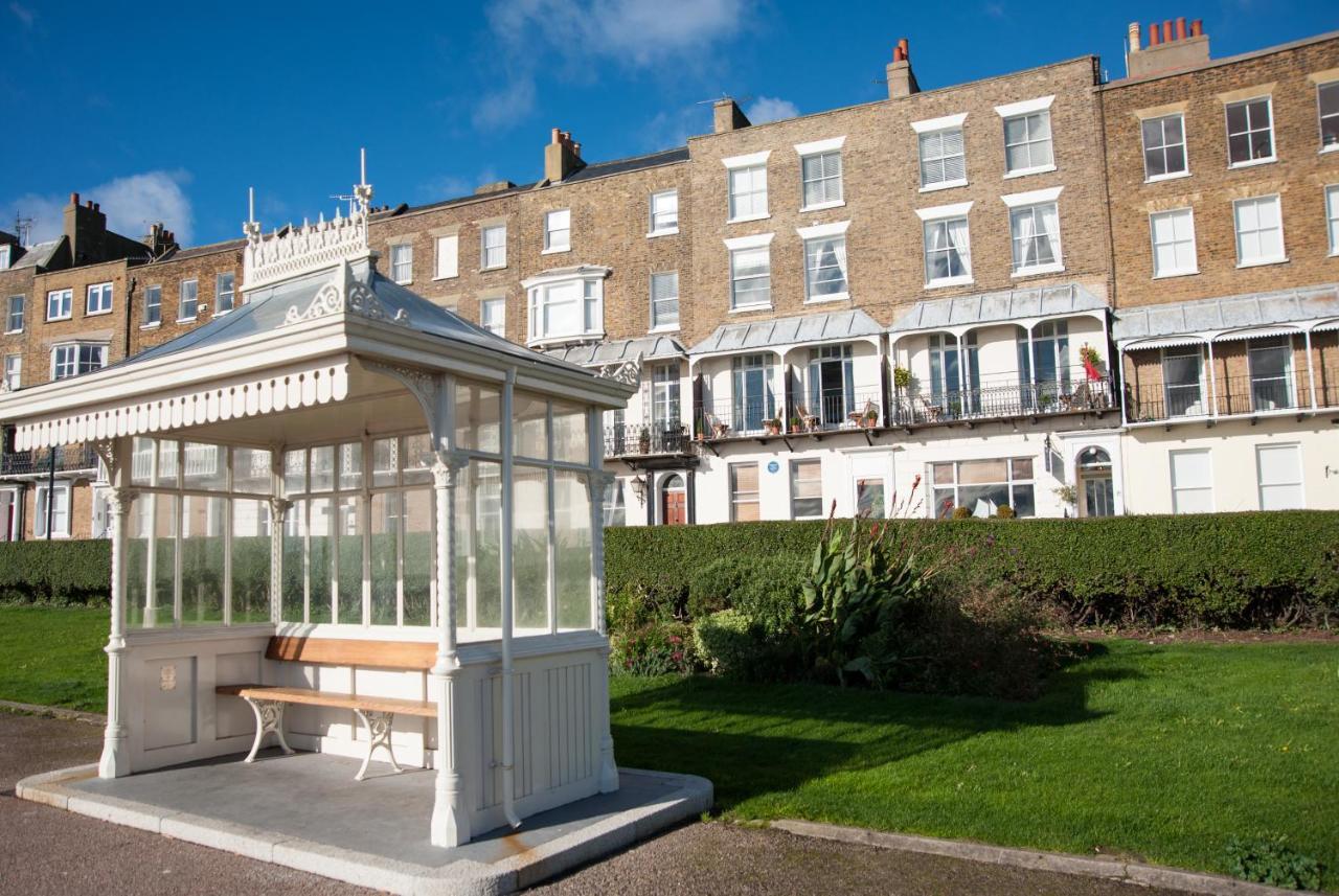 The Royal Harbour Hotel Ramsgate Extérieur photo