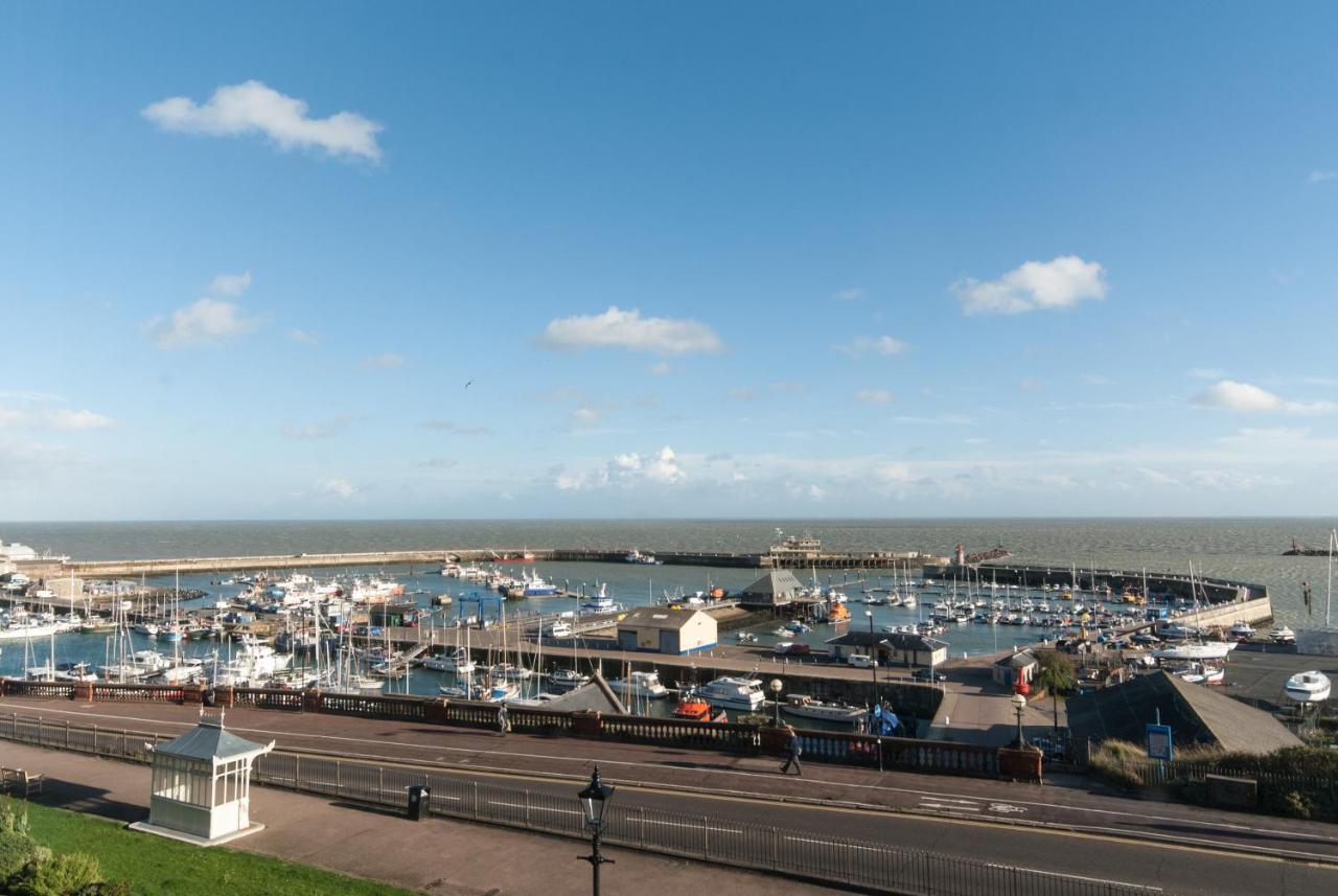 The Royal Harbour Hotel Ramsgate Extérieur photo